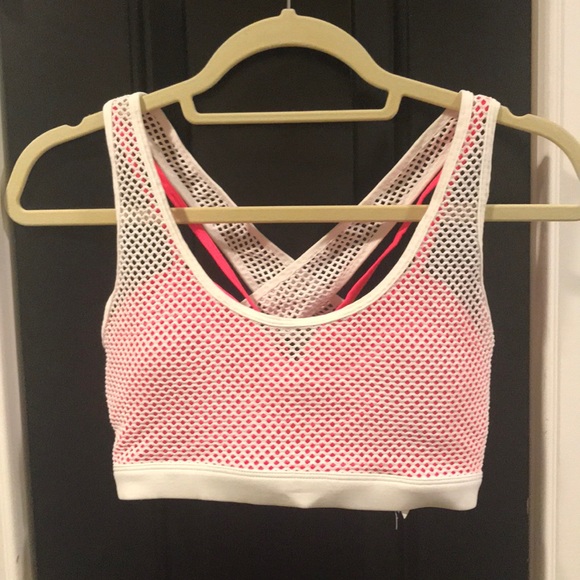 Fabletics Other - NWOT Mesh sports bra - never worn! Fabletics Other - NWOT Mesh sports bra - never worn!